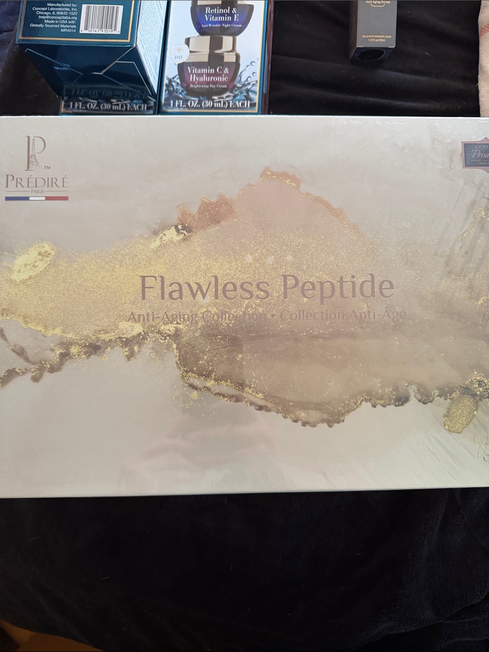 NIB Prédiré Flawless Peptide Anti-Aging Set - Gold & Beige